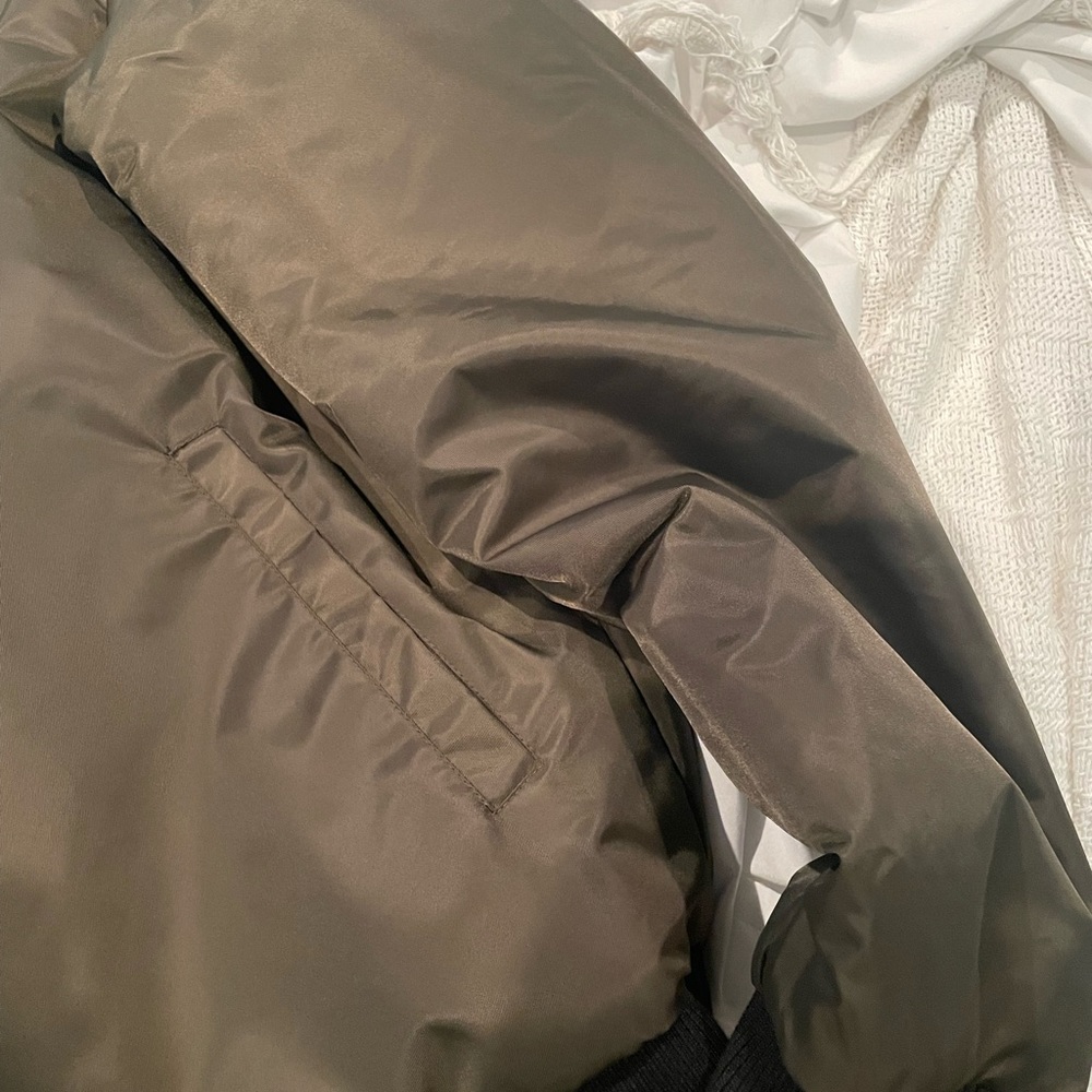Reversible bomber jacket - Picture 4 of 4